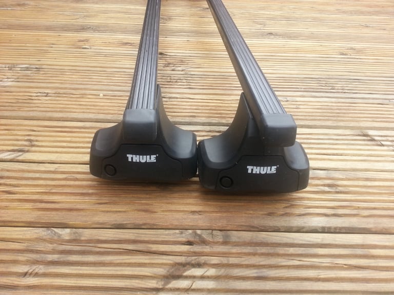 THULE Black Square Bar Full Roof Bar System