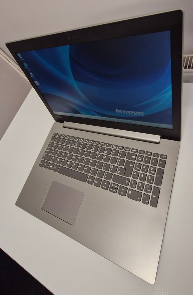 Lenovo laptop 