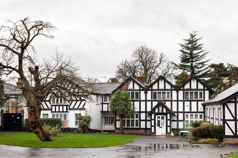 Creative Artist Studio to Rent in Wembley