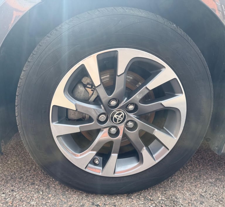 2022 Toyota Prius 1.8 VVTi Business Edition Plus 5dr CVT HATCHBACK PETROL/ELECTRIC Automatic