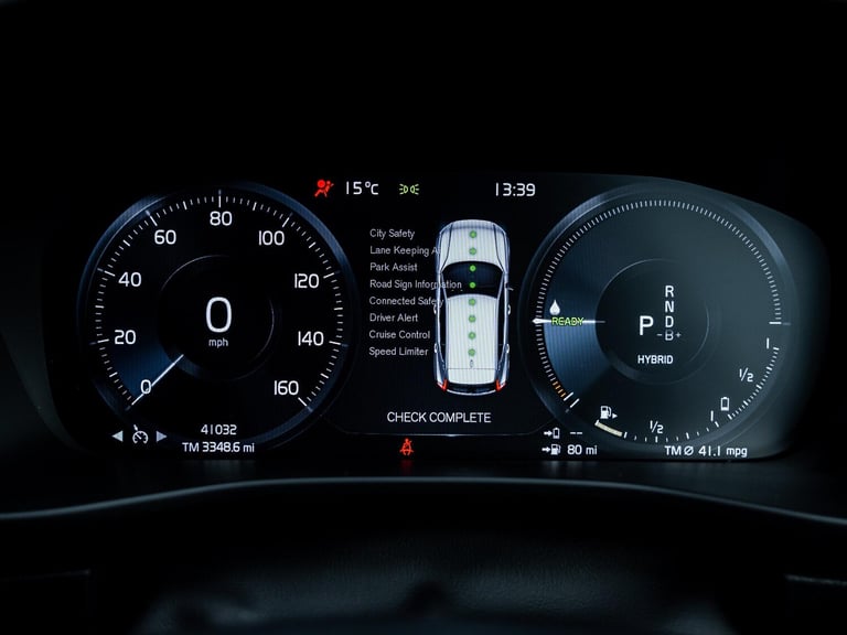 2021 Volvo XC40 1.5h T5 Twin Engine Recharge 10.7kWh Inscription Pro Auto Euro 6 (s/s) 5dr ESTATE...