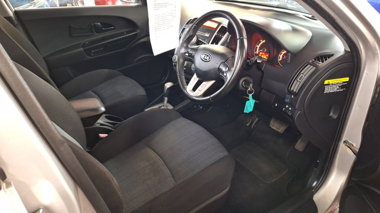 2011 Kia Ceed Estate '2' 1.6 Automatic 5-Door From £4,695 + Retail Package ESTATE Petrol Automatic