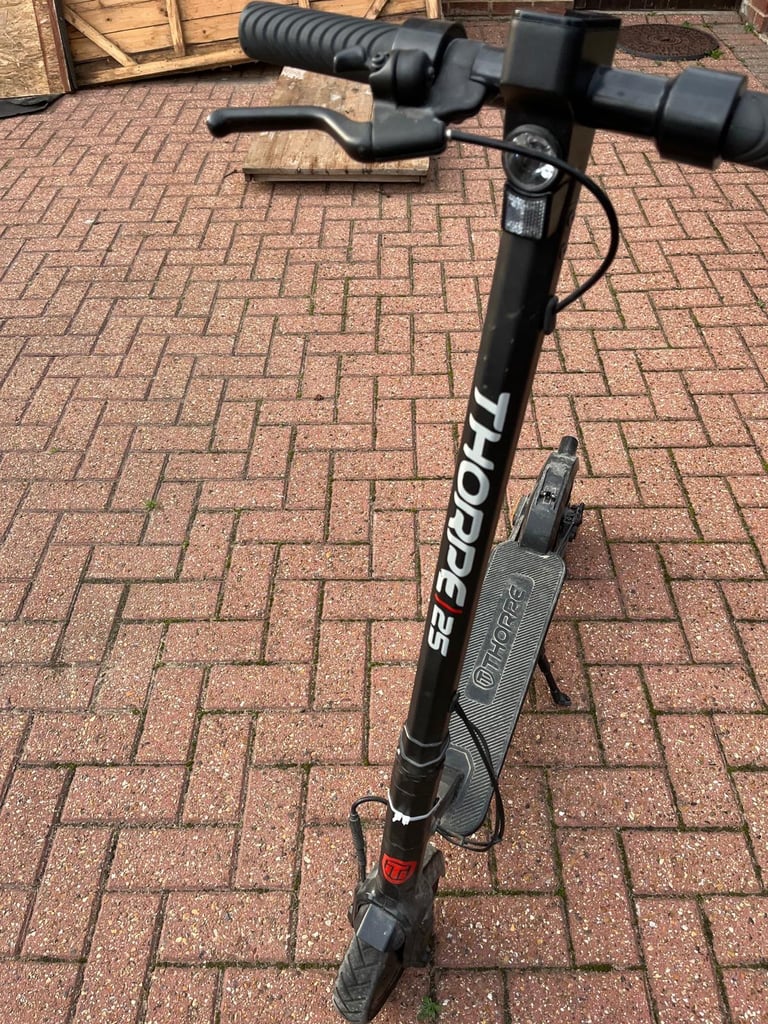 Thorpe 25 electric scooter