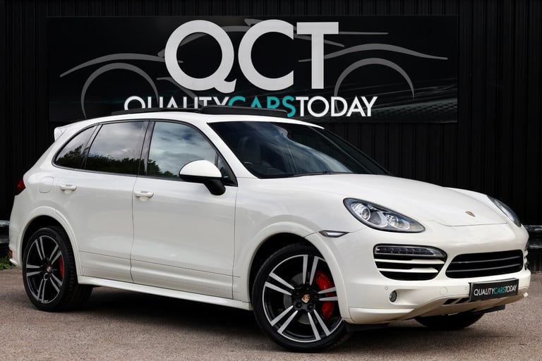 image for Porsche Cayenne D 3.0 V6 Diesel *£15k Cost Options + Pano Roof + PASM + BOSE*