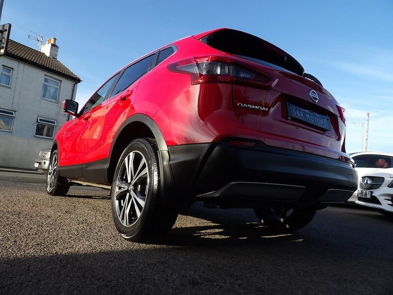 2017 Nissan Qashqai 1.5 dCi N-Connecta 5dr HATCHBACK DIESEL Manual