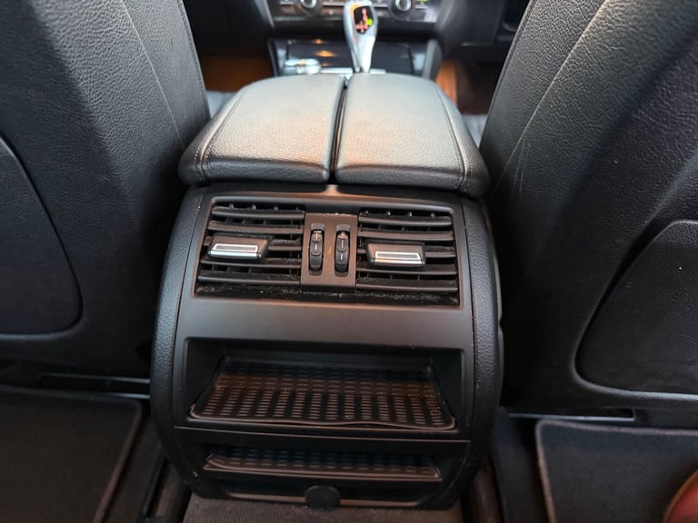 2016 BMW 5 Series 520d [190] SE 4dr Step Auto SALOON DIESEL Automatic