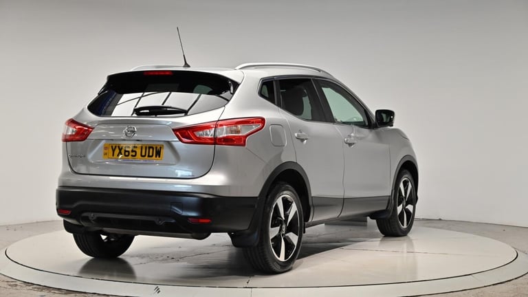2015 Nissan Qashqai 1.6 dCi n-tec+ XTRON 2WD Euro 6 (s/s) 5dr HATCHBACK Diesel Automatic