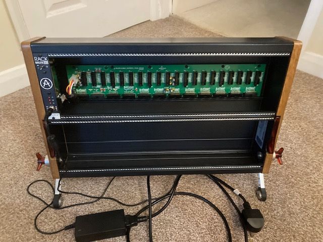 Eurorack - Arturia Rackbrute 6U