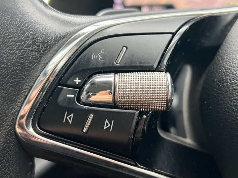 2022 Skoda Octavia 1.4 TSI iV 13kWh SE Technology DSG Euro 6 (s/s) 5dr Estate Hybrid Automatic