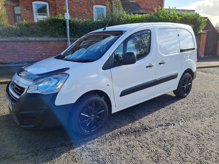 Peugeot, PARTNER, Panel Van, 2017, Manual, 1560 (cc)