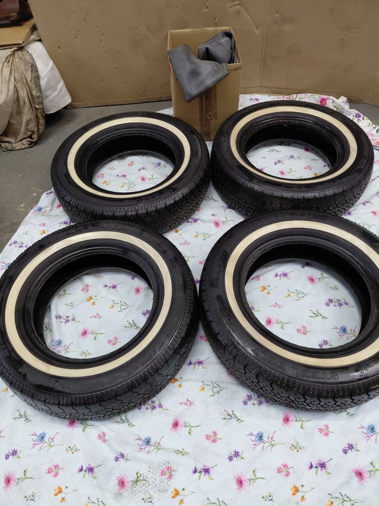 WHITEBAND TYRES SET OF FOUR COMPLETE WITH TUBES