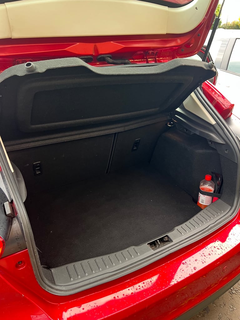 Ford, FOCUS, Hatchback, 2016, Manual, 999 (cc), 5 doors