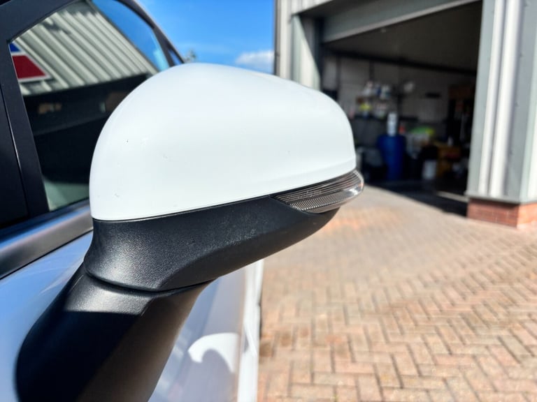 2023 Ford Puma 1.0 EcoBoost Hybrid mHEV 155 ST-Line Vignale 5dr Hatchback Petrol Manual