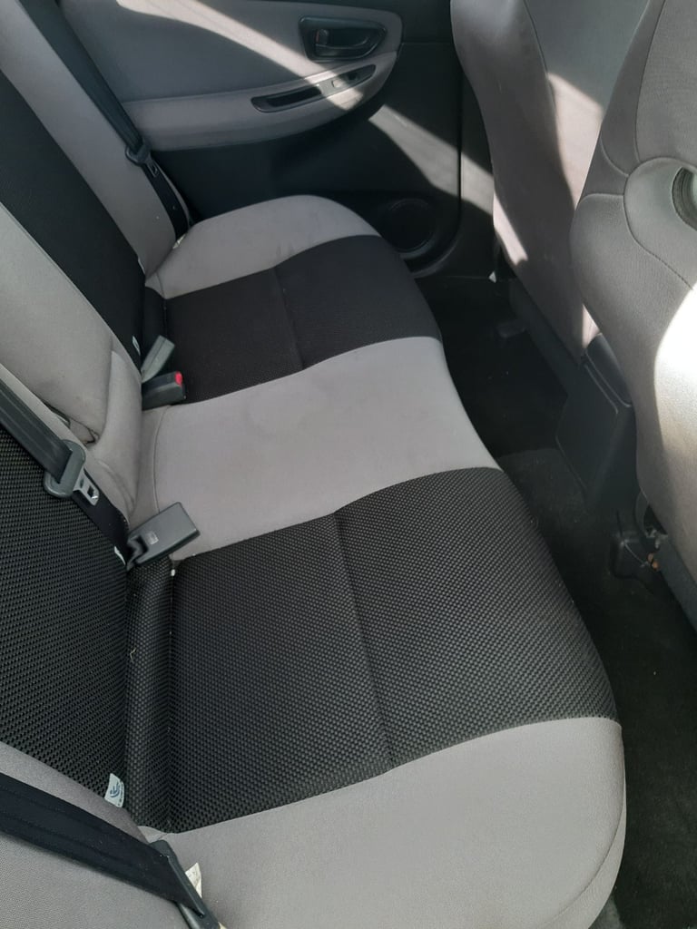 Subaru, IMPREZA, 4wd Saloon, 2010, Manual, 1994 (cc), 4 doors