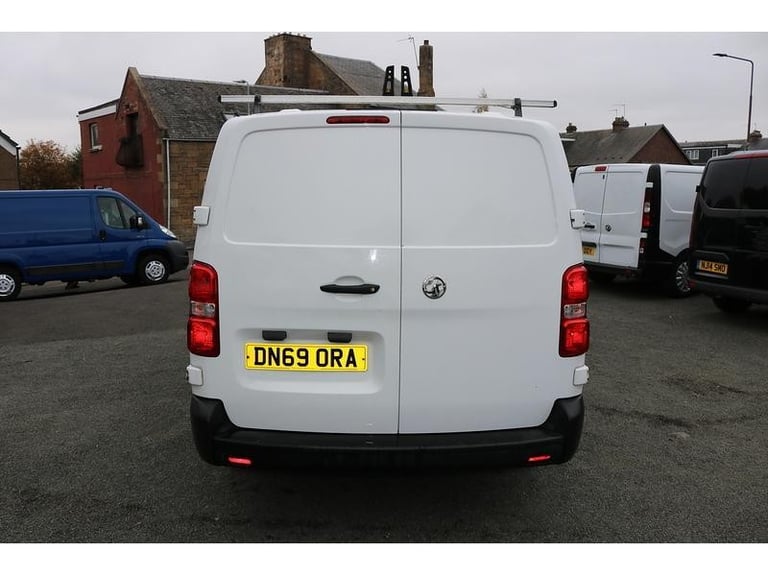 2019 VAUXHALL VIVARO LWB *NO VAT* NEW TIMING BELT EXCELLENT CONDITION transit