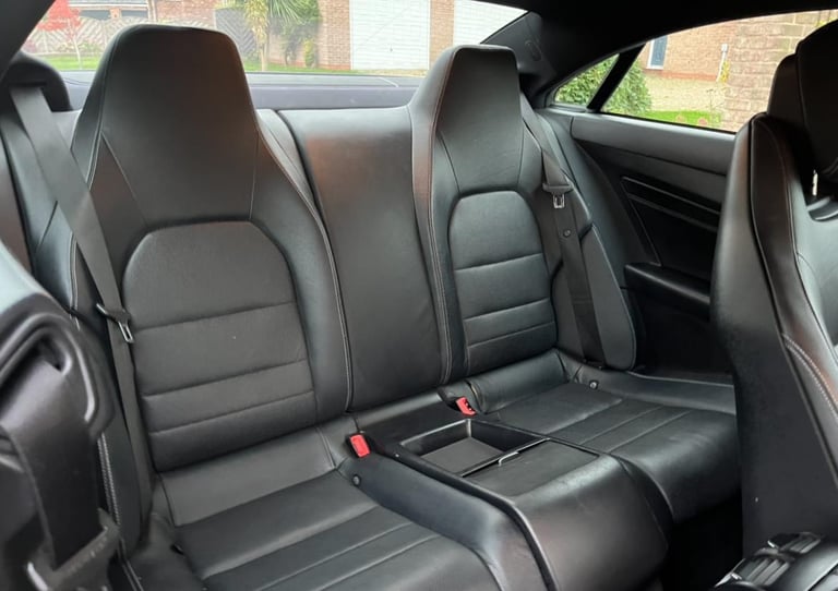 2015 MERCEDES-BENZ E250 CDi AMG LINE AUTO GENUINE 89K 9 SERVICES FULL MOT LOVELY