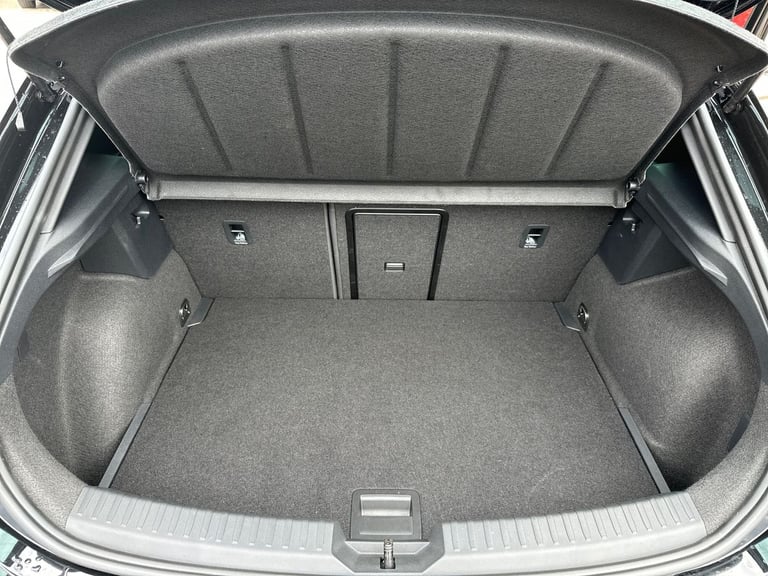  Cupra Leon 2.0 Tsi Vz2 Hatchback 5dr Petrol Dsg Euro 6 s/s 300 Ps Petrol