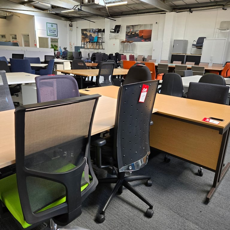 Used Office Furniture! Chair, desk, storage, booth, seating and more! ♻️✅♻️