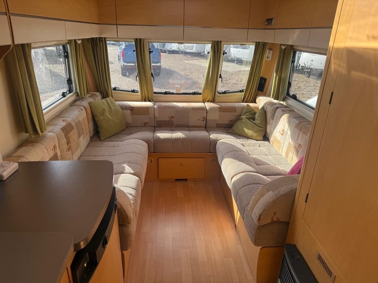 2011 Bailey Pegasus 646 quard motor mover