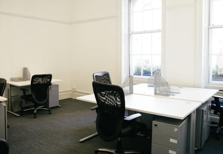Period Style Building with 3 to 60 Person Private Office Suites to rent in *London Bridge*, SE1
