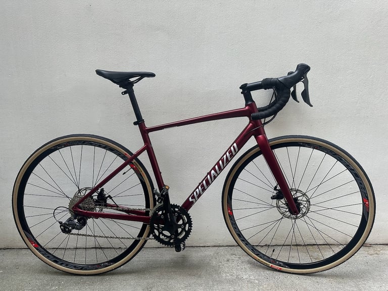 Specialized Allez Claris Alu/Carbon Disc Road Bike 2025 6 Month WARRANTY!! (22"/56cm)