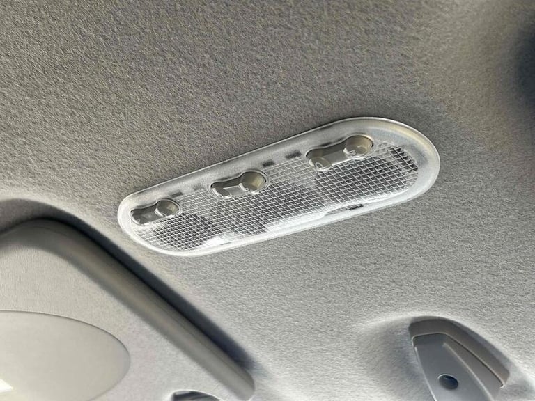 2020 Nissan eNV200 Evalia 40kWh Acenta Combi Van Double Cab 5dr Electric Auto (5 Seat, Quick Char...