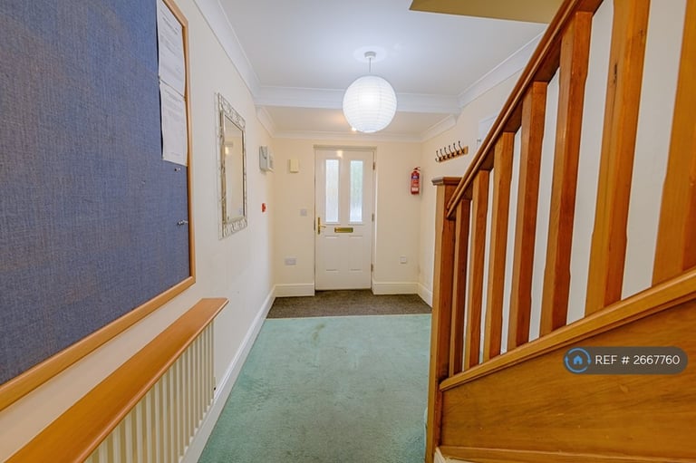 5 bedroom house in Denison Road, Manchester, M14 (5 bed) (#2667760)