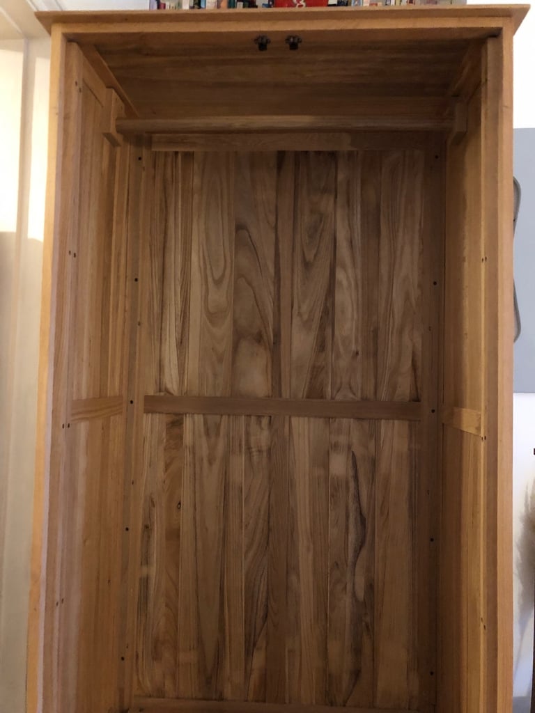 OAK WARDROBE WITH MIRRORED DOORS