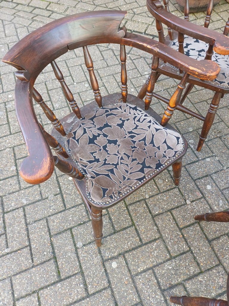 4 x captains pub chairs