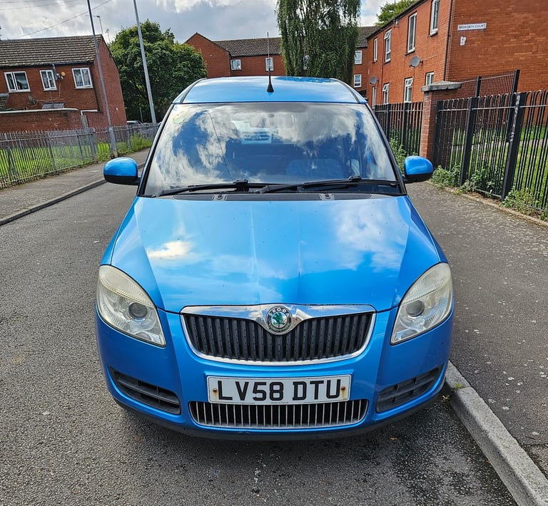 Skoda Roomster 2 1.6 Automatic 2008, New MOT 