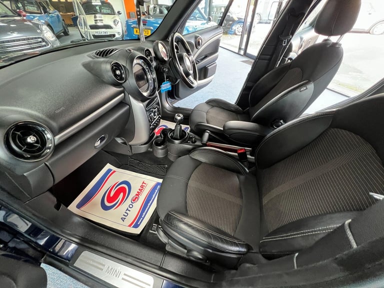 2017 MINI Countryman 1.6 Cooper D Euro 5 (s/s) 5dr HATCHBACK Diesel Manual