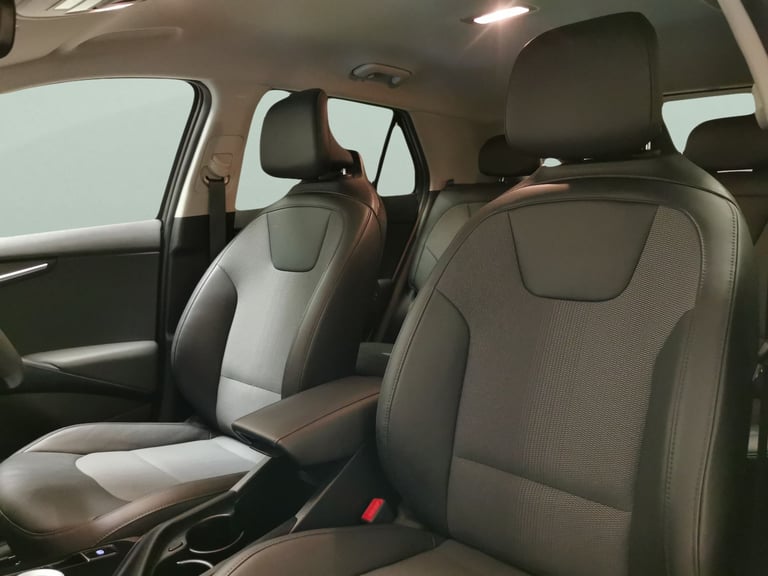 2023 Kia Niro 64.8kWh 3 SUV 5dr Electric Auto (201 bhp) - HEATED STEERING - BLIND SPOT AS Suv Ele...