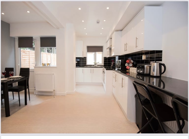 image for Housekeeper/ Cleaner wanted in N18 