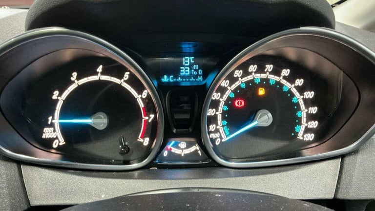 2013 Ford Fiesta 1.0T EcoBoost Titanium Euro 5 (s/s) 5dr HATCHBACK Petrol Manual