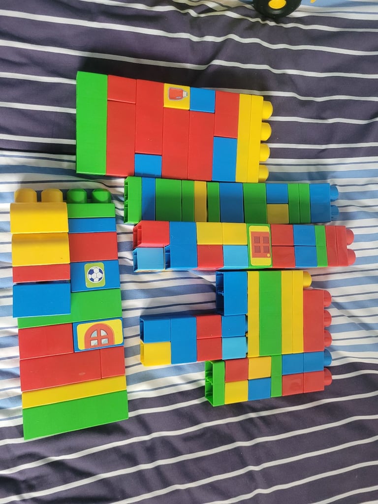 image for Mega bloks bricks and lorry free to collect