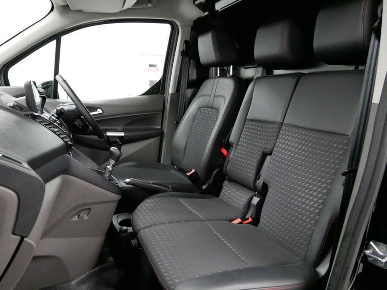 2024 TRANSIT CONNECT 1.5 EBL 100 BHP L1 250 SWB SPORT EDITION ( SAT NAV / NO VAT