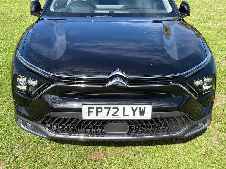 2022 Citroen C5 X 1.2 PureTech 130 Shine 5dr EAT8 SALOON PETROL Automatic