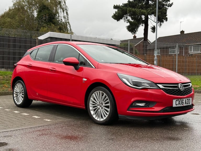  Vauxhall Astra 1.6 CDTi BlueInjection Elite Nav Auto Euro 6 5dr Diesel Automatic