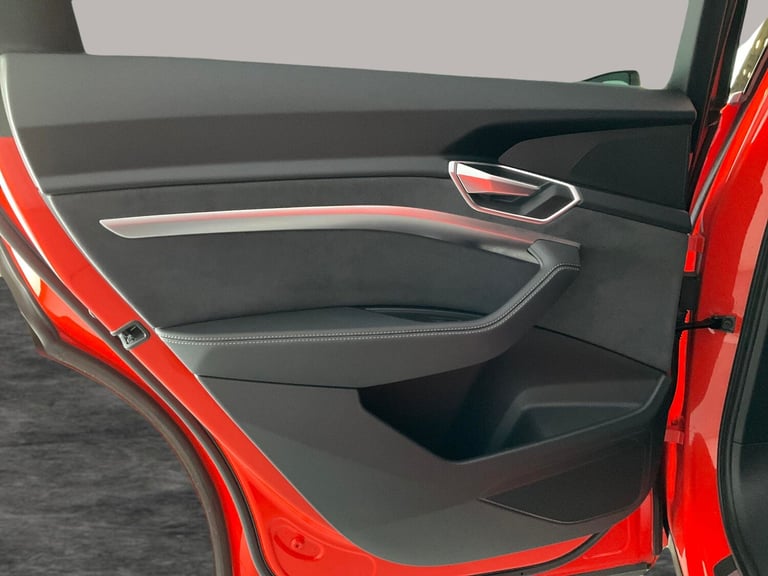 2022 Audi e-tron 300kW 55 Quattro 95kWh S Line 5dr Auto ESTATE ELECTRIC Automatic