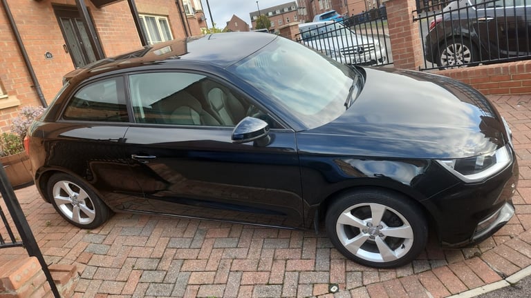 Audi, A1, Hatchback, 2018, Manual, 1598 (cc), 3 doors