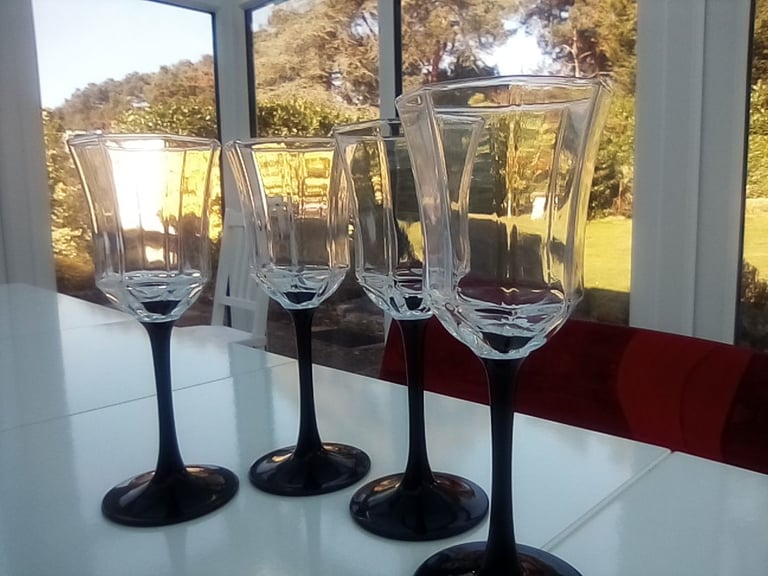 image for Set of 4 new and unused black stem wine goblet glasses.