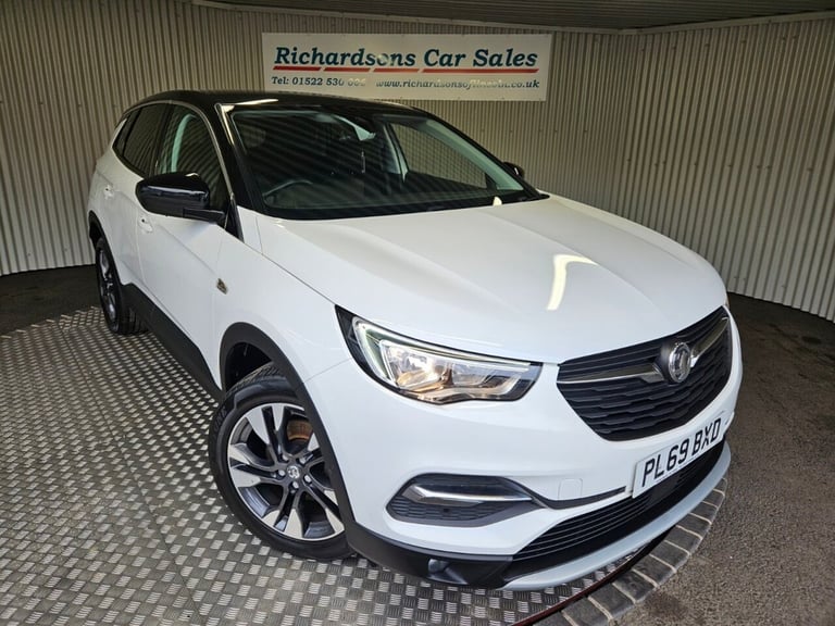 image for 2020 Vauxhall Grandland X 1.2 Turbo SRi Nav SUV 5dr Petrol Manual Euro 6 (s/s) (130 ps) Petrol Ma...