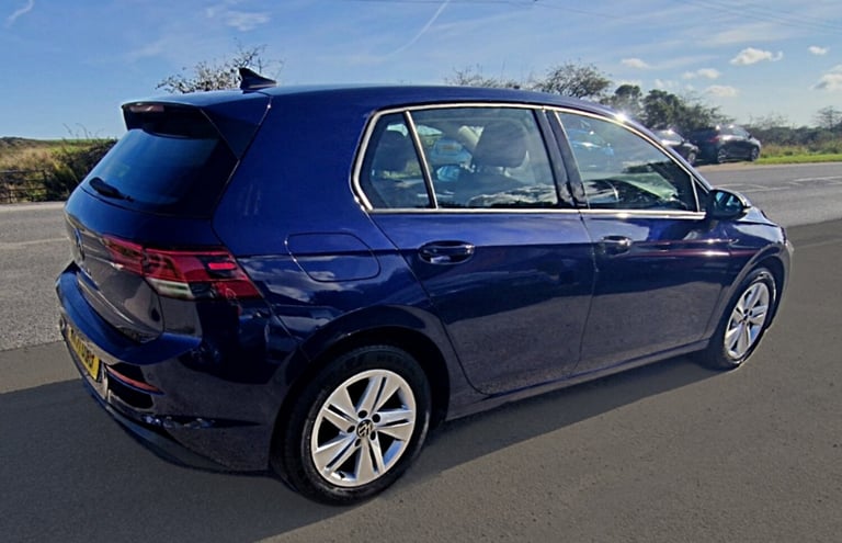 2021 Volkswagen Golf 1.5 TSI Life 5dr HATCHBACK Petrol Manual