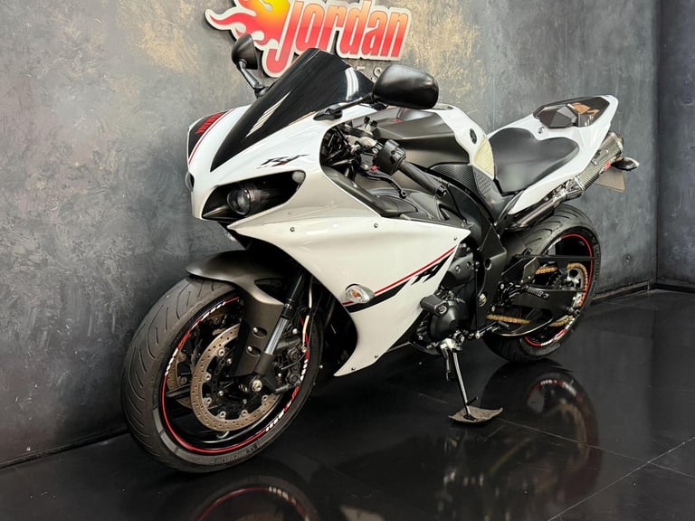 2014 Yamaha R1 1000