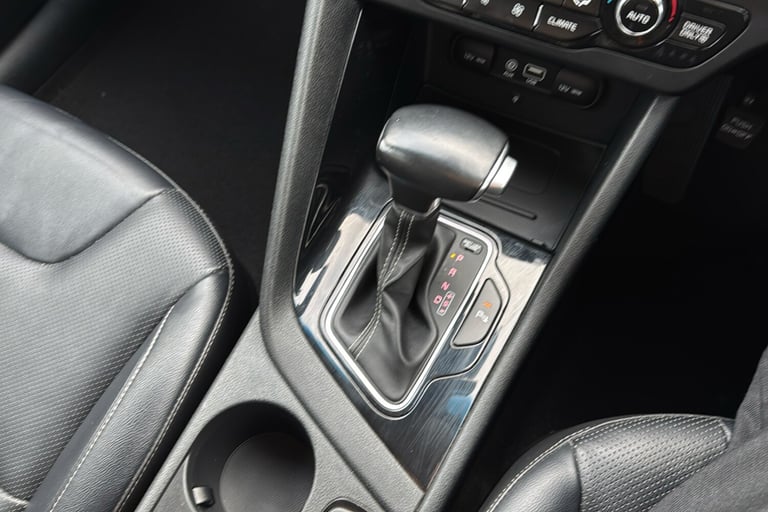  Kia Niro Hybrid 1.6h Gdi Gpf 3 Suv 5dr Petrol Hybrid Dct Euro 6 s/s  16in