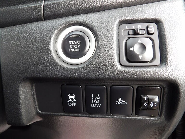2020 Mitsubishi L200 Double Cab DI-D 150 Warrior 4WD PICK UP DIESEL Manual