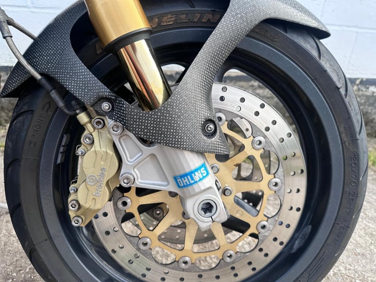 2002 Moto Guzzi V11 Scura