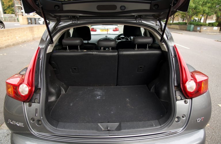 Nissan, JUKE, Hatchback, 2010, Semi-Auto, 1618 (cc), 5 doors