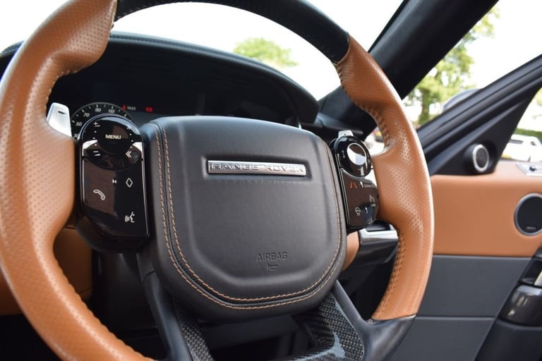 2021 62 LAND ROVER RANGE ROVER SPORT 5.0 P575 V8 SVR CARBON EDITION SUV 5DR PETR