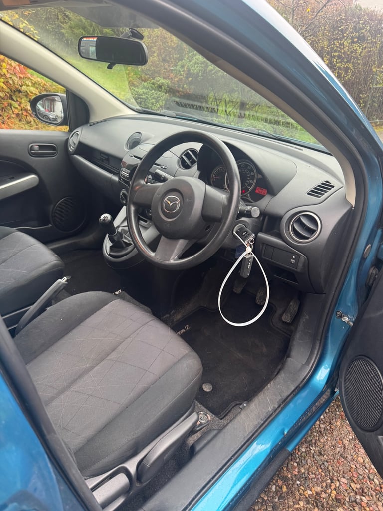 Mazda, 2, Hatchback, 2013, Manual, 1349 (cc), 5 doors